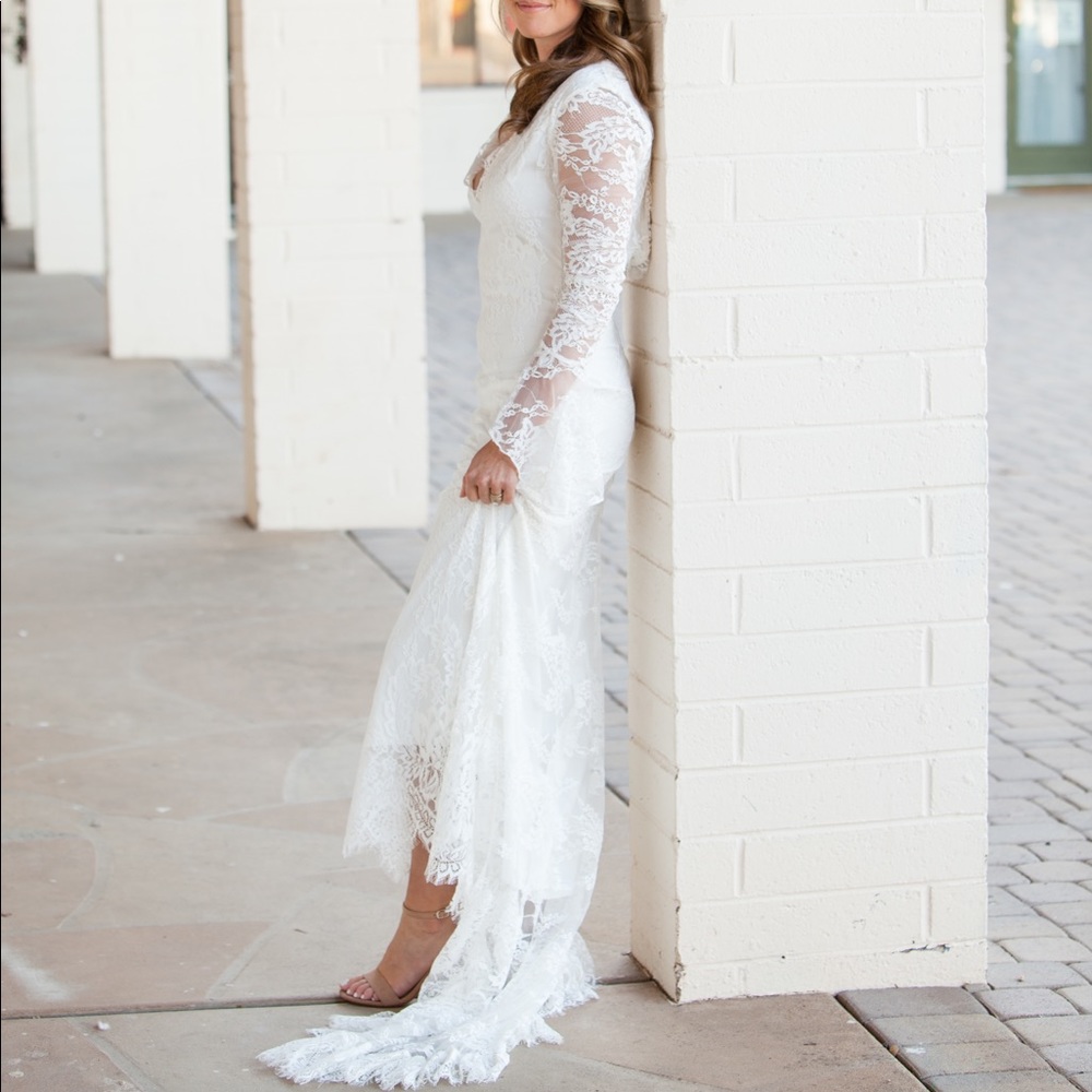Lace sleeves and train Wedding Dress